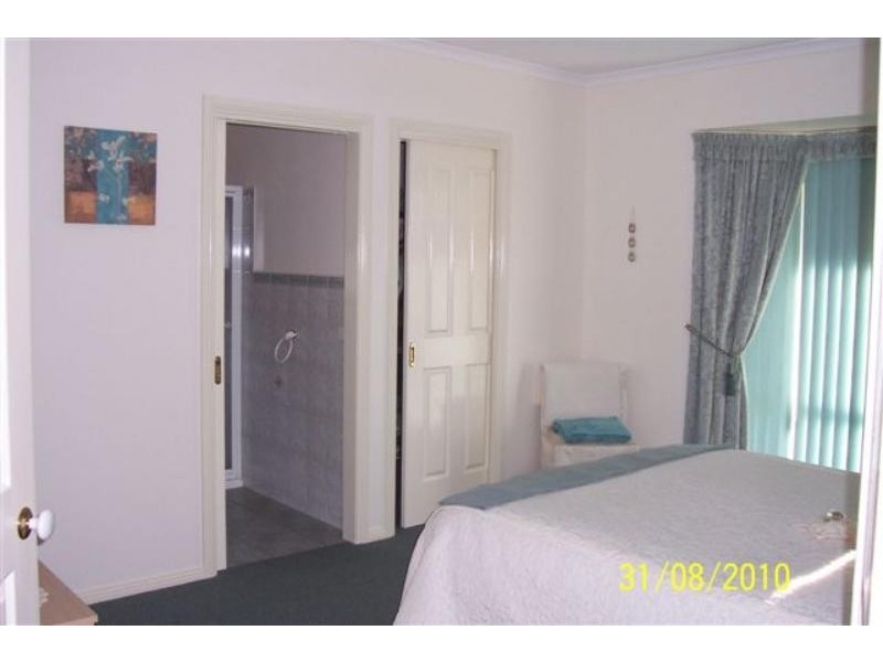 Corner of Howletts and McMahons  Rd, Lakes Entrance VIC 3909