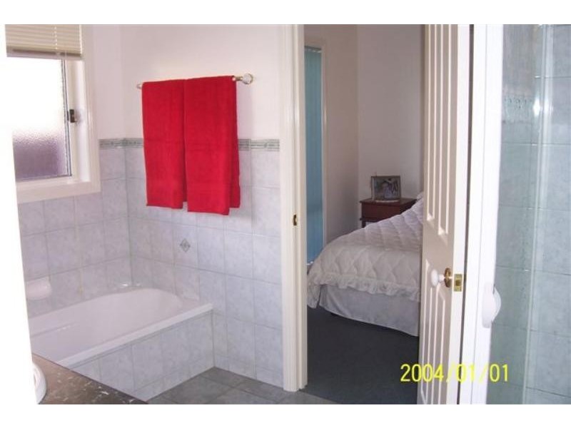 Corner of Howletts and McMahons  Rd, Lakes Entrance VIC 3909