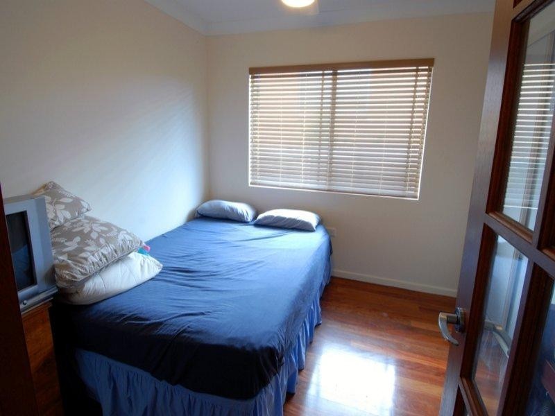 24 Centenary Cres, Maroochydore QLD 4558