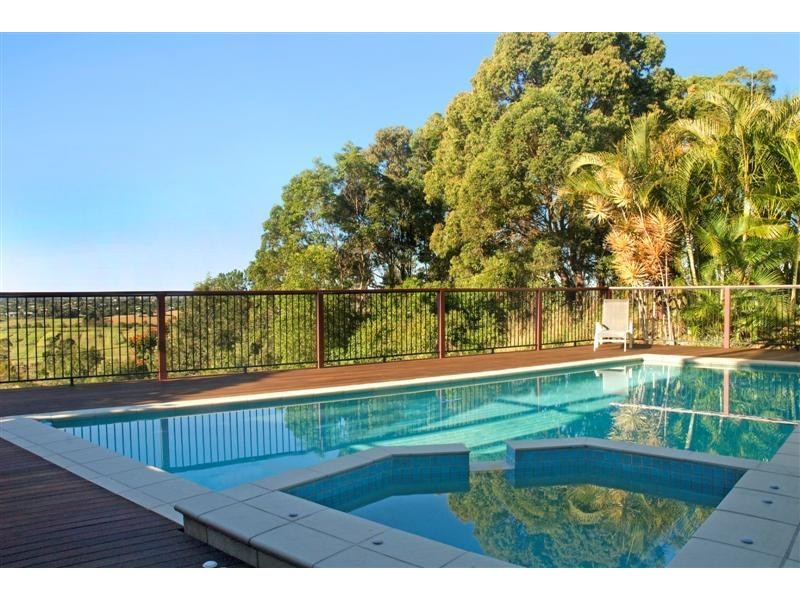 383 Upper Rosemount Rd, Rosemount QLD 4560