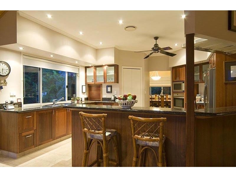 383 Upper Rosemount Rd, Rosemount QLD 4560
