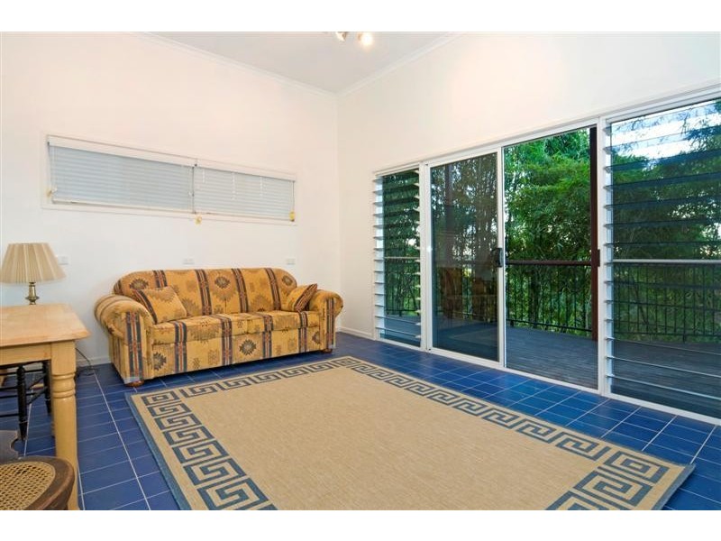 383 Upper Rosemount Rd, Rosemount QLD 4560