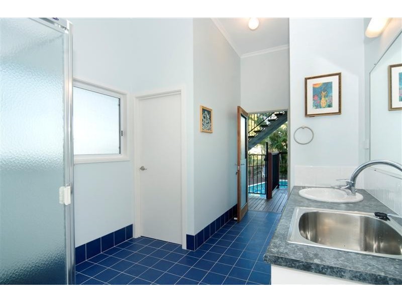 383 Upper Rosemount Rd, Rosemount QLD 4560