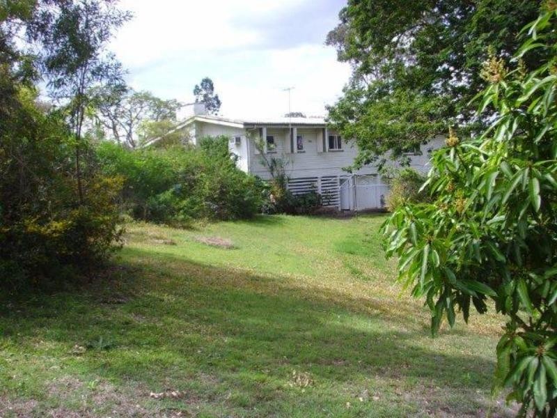 14 Wybelenna St, Brookfield QLD 4069