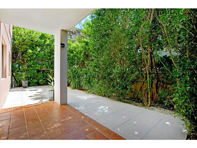 2/52-58 Howard Ave, Dee Why NSW 2099