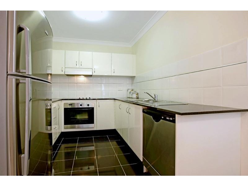 2/52-58 Howard Ave, Dee Why NSW 2099