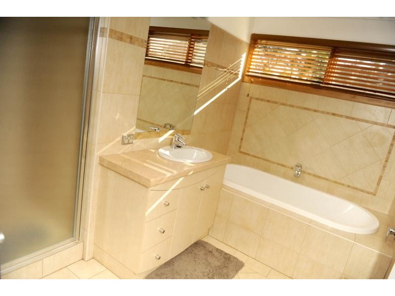 40 Raftery Rd, Kialla VIC 3631