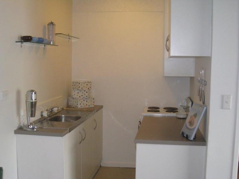 13/57 Caroline St, Clifton Hill VIC 3068