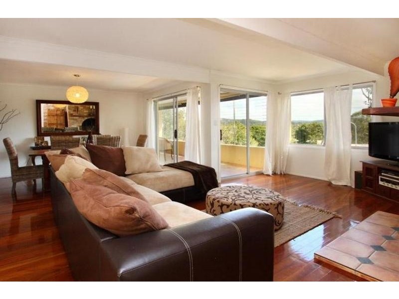 62 Bernarra St, The Gap QLD 4061