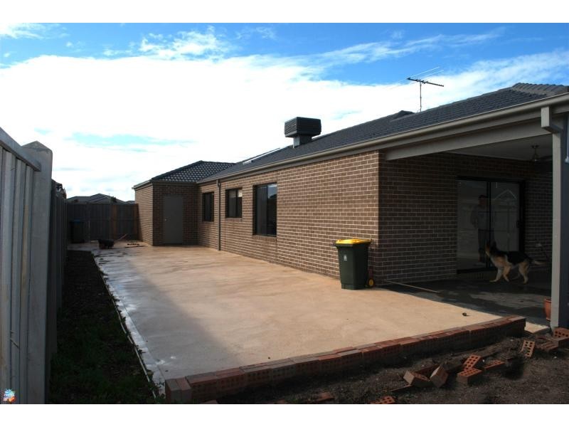933 Sayers Rd, Tarneit VIC 3029