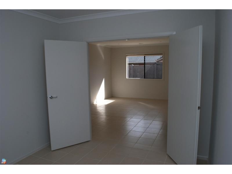 933 Sayers Rd, Tarneit VIC 3029