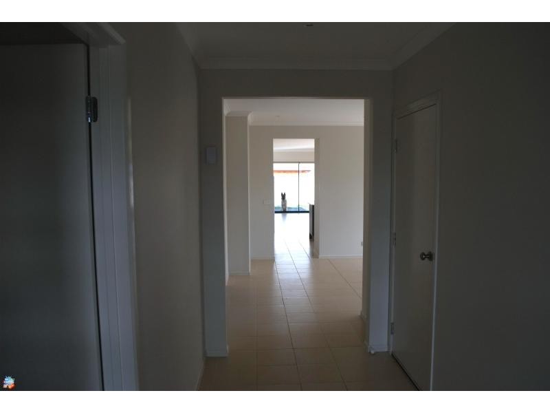 933 Sayers Rd, Tarneit VIC 3029