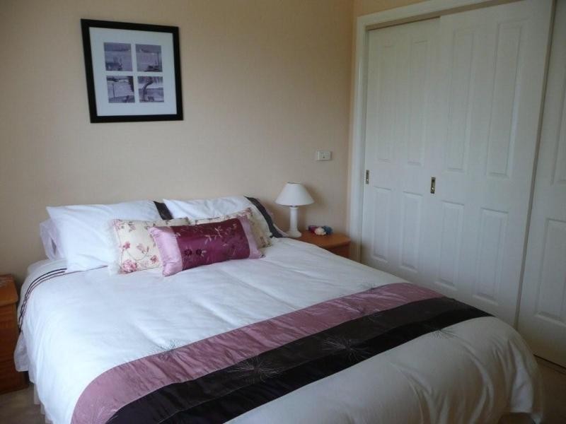 21 Cherry  Lane, Bathurst NSW 2795