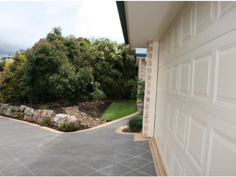 28 Pine Crest Dr, Kurwongbah QLD 4503