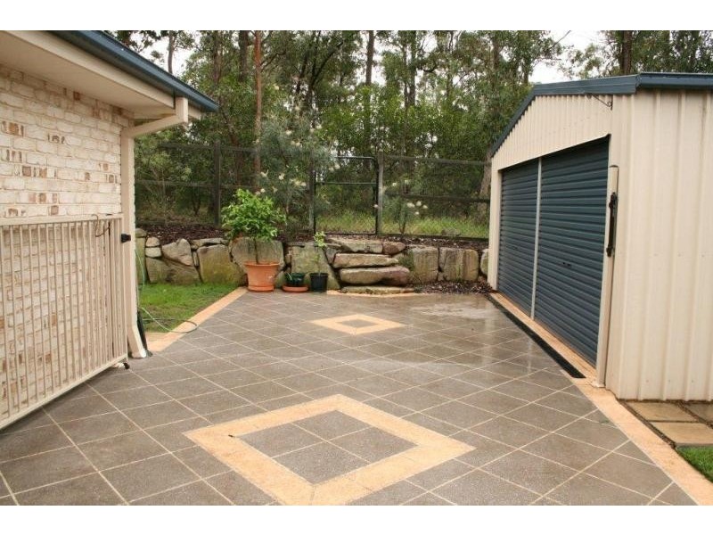 28 Pine Crest Dr, Kurwongbah QLD 4503