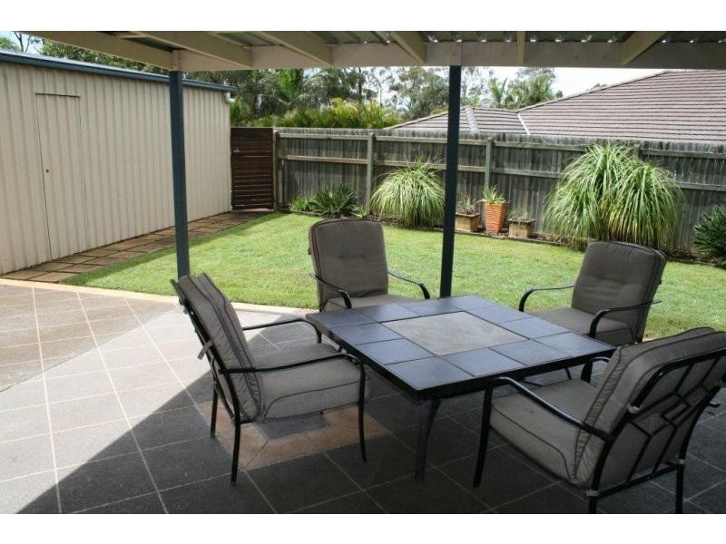 28 Pine Crest Dr, Kurwongbah QLD 4503