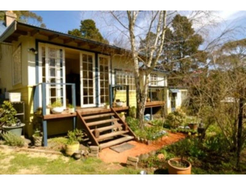12 Harley Ave, Mount Victoria NSW 2786