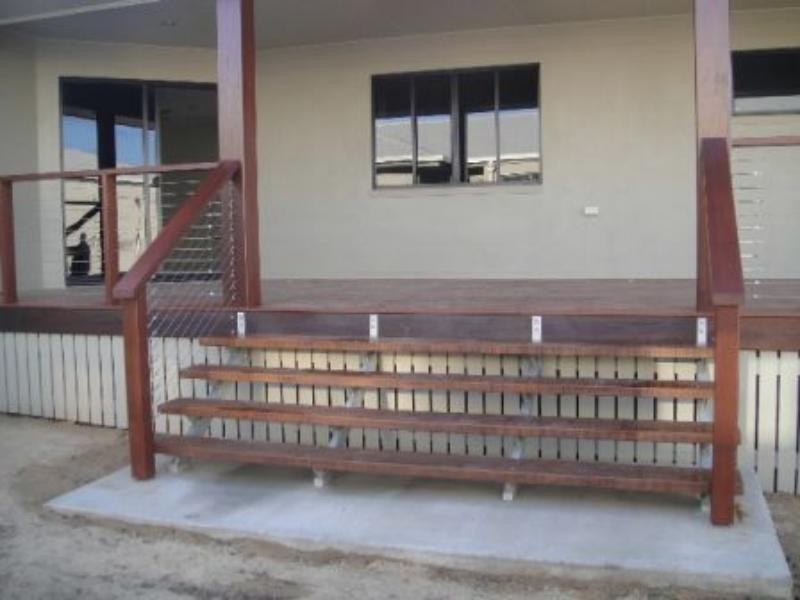 3 Webb Ct, Rural View QLD 4740