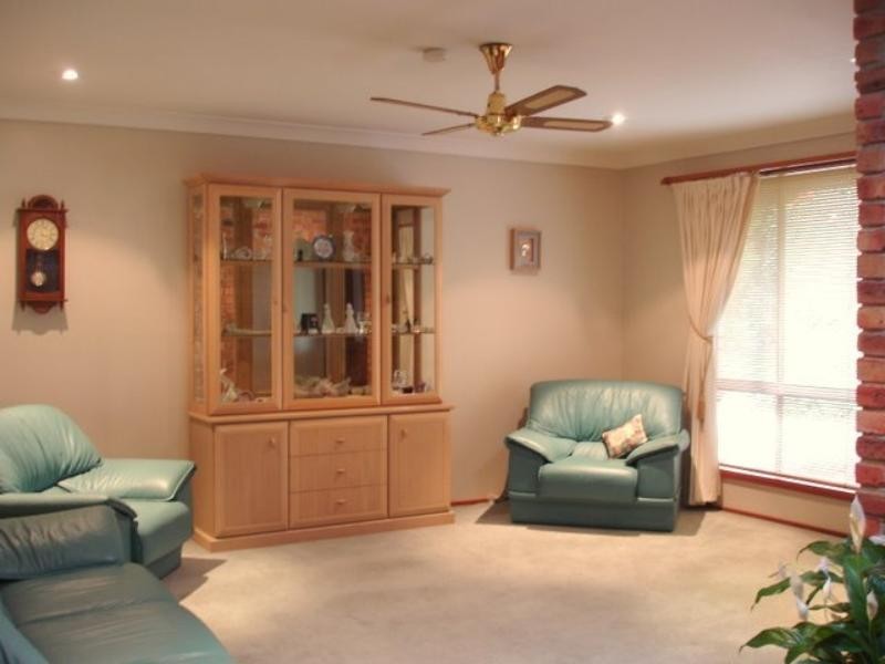 116 Greenbank Dr, Glenhaven NSW 2156