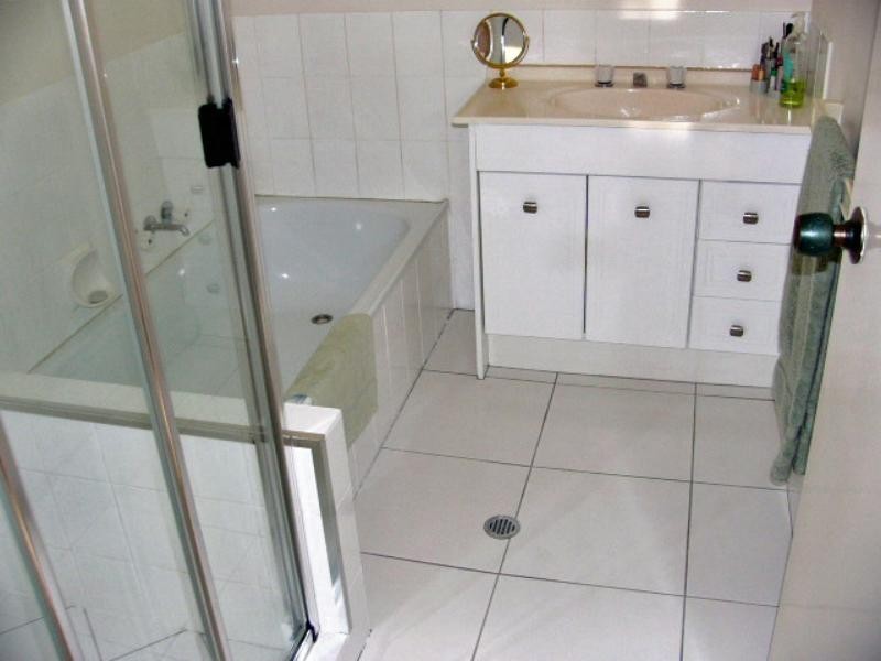 Urangan QLD 4655