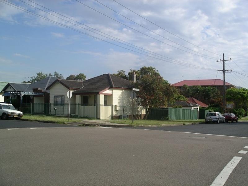 12 Kemp St, The Junction NSW 2291