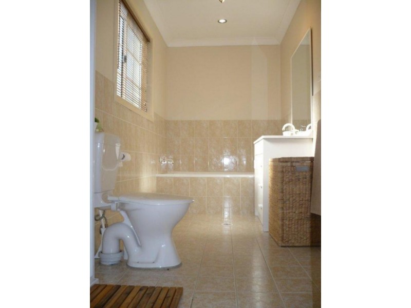 3/104 Great Western Hwy, Kingswood NSW 2747