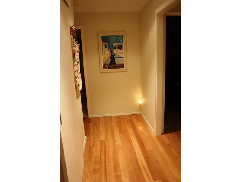 1/17 Ian Bruce Cres, Balgownie NSW 2519