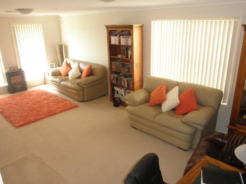 102 Clydebank Rd, Buttaba NSW 2283