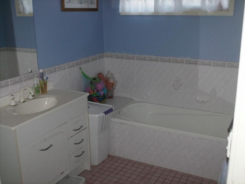 20 Lewis St, Greta NSW 2334