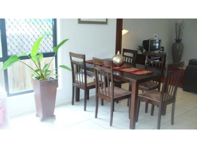 3/2A Bruce St, Carina QLD 4152