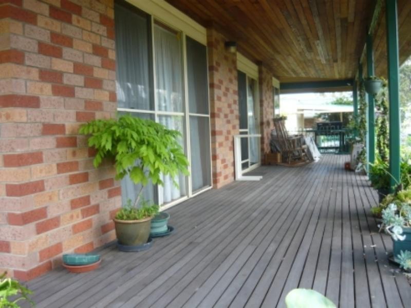 46 Tarwhine Ave, Chain Valley Bay NSW 2259
