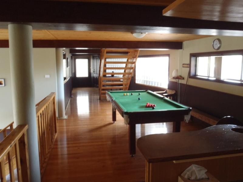 57 Scenic Dr, Caves Beach NSW 2281