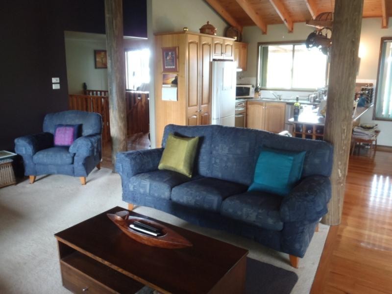 57 Scenic Dr, Caves Beach NSW 2281