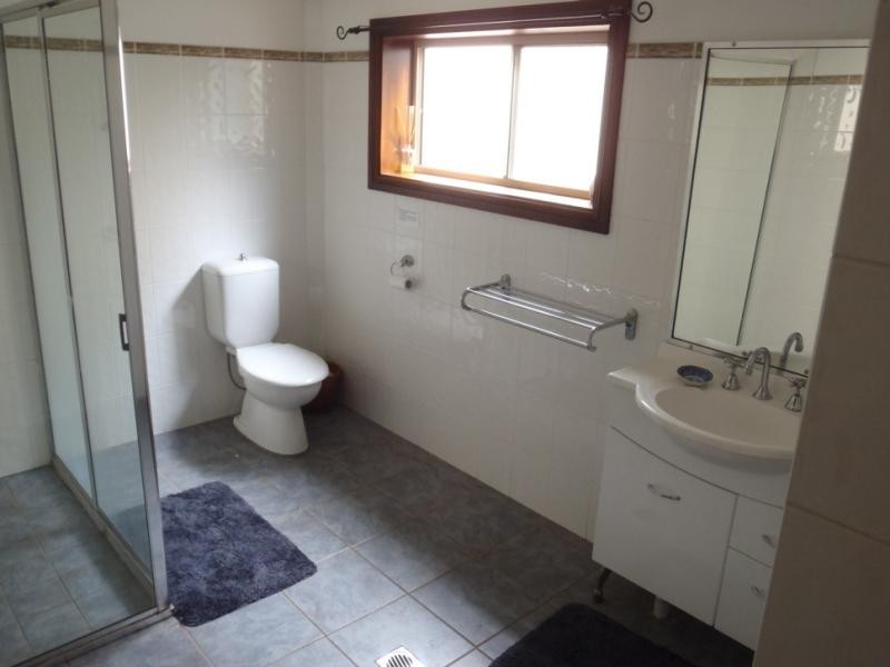 57 Scenic Dr, Caves Beach NSW 2281