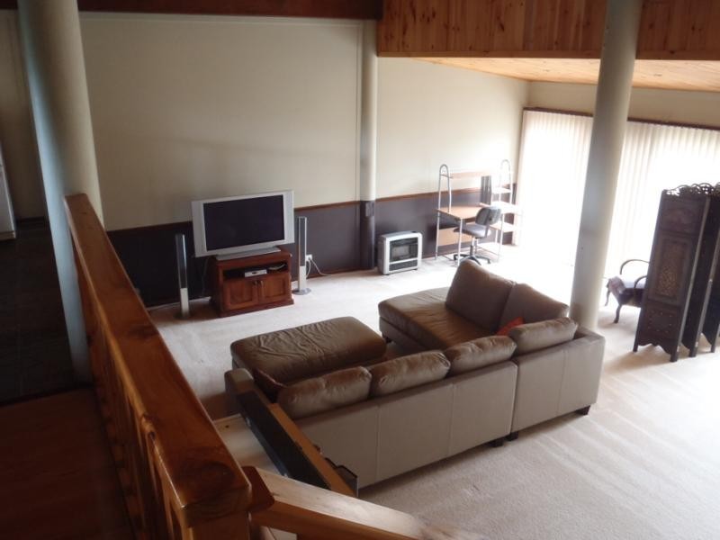 57 Scenic Dr, Caves Beach NSW 2281