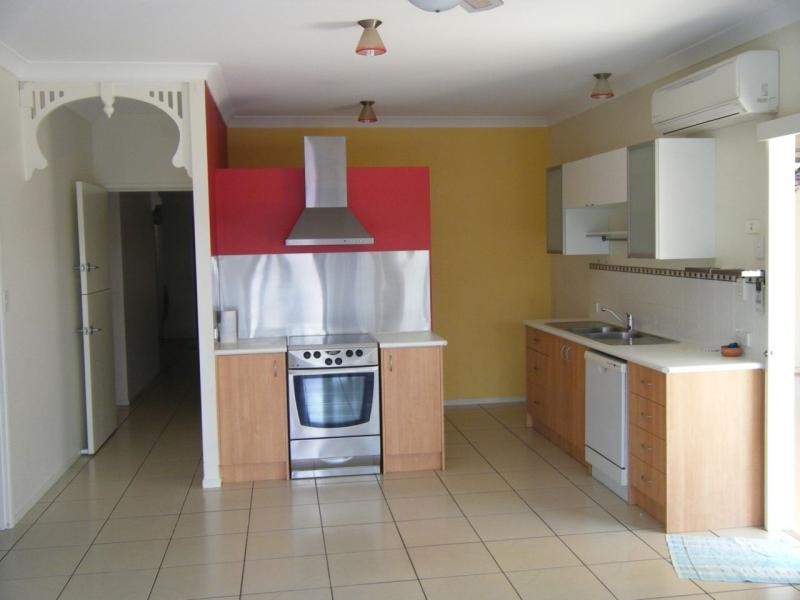 43 Booloumba Cres, Forest Lake QLD 4078