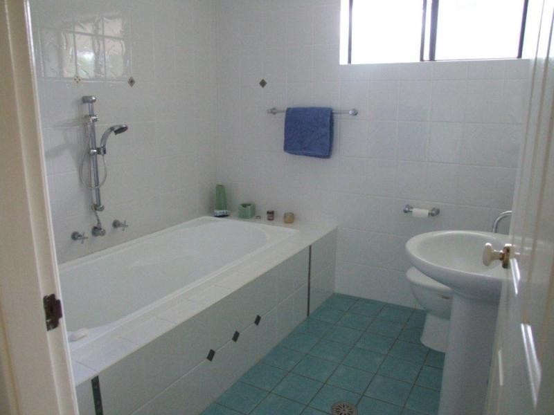 16 Nardie St, Sapphire Beach NSW 2450