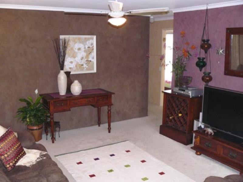 1/8 Theatre St, Oxenford QLD 4210