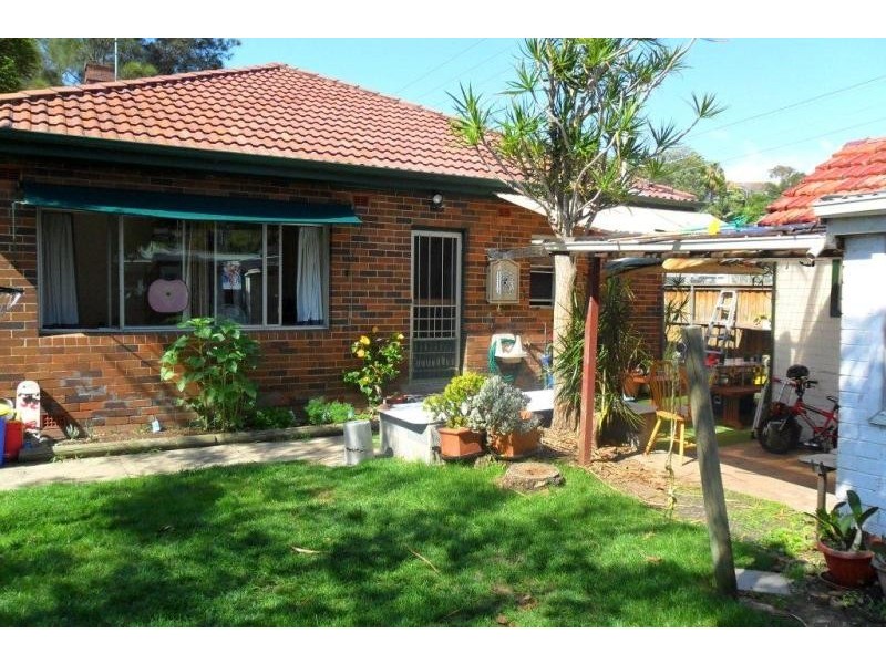 30 Windsor Rd, North Narrabeen NSW 2101