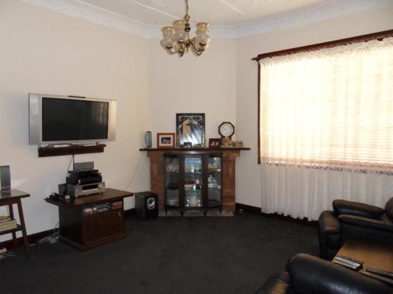 32 Mackie Ave, New Lambton NSW 2305