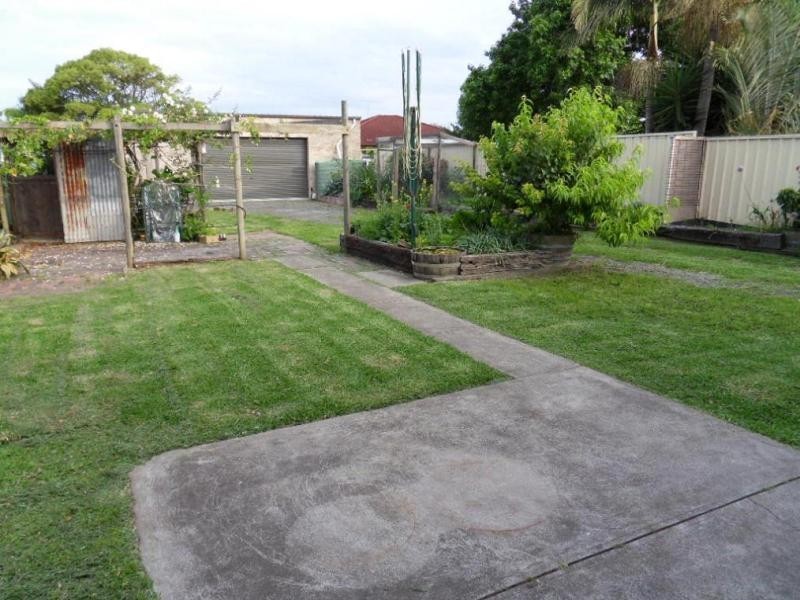 32 Mackie Ave, New Lambton NSW 2305