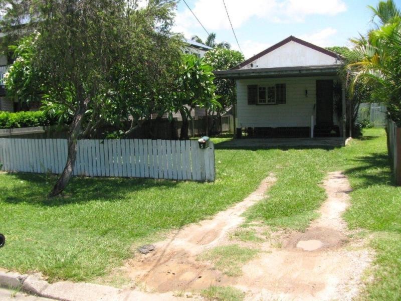 5 Barron  Rd, Margate QLD 4019