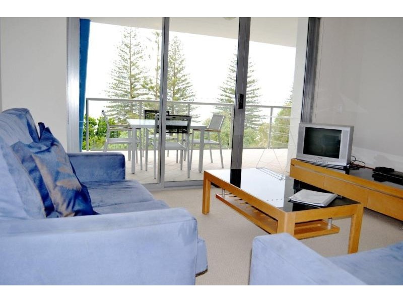 301/89 Landsborough Ave, Scarborough QLD 4020