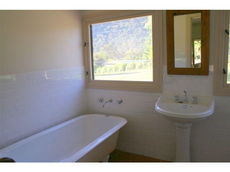 1213 St Albans Rd, St Albans NSW 2775