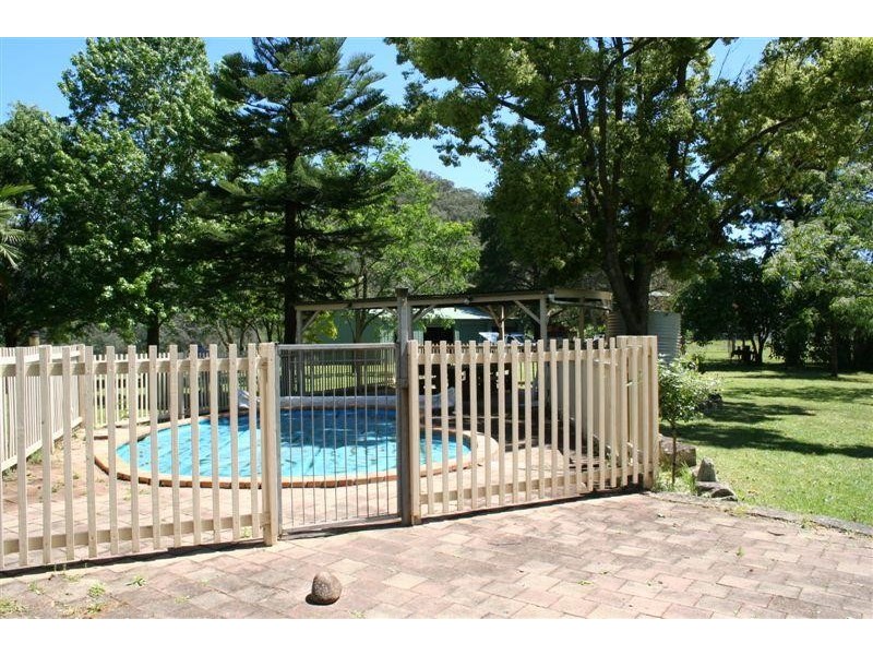 1213 St Albans Rd, St Albans NSW 2775