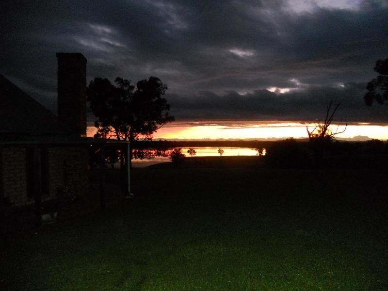 240 Moorrabee Rd, Knowsley VIC 3523