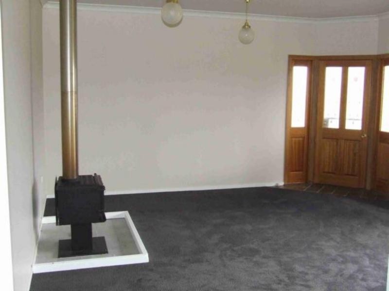 4-6 Luberta St, Nhill VIC 3418