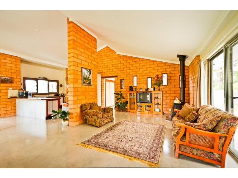 36 Riverside Dr, Urunga NSW 2455