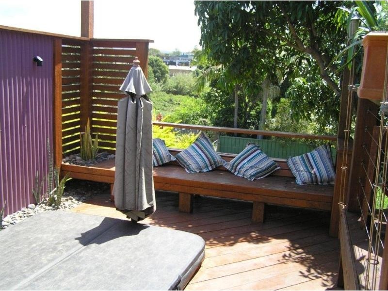 12 Scarborough  St, Woolgoolga NSW 2456