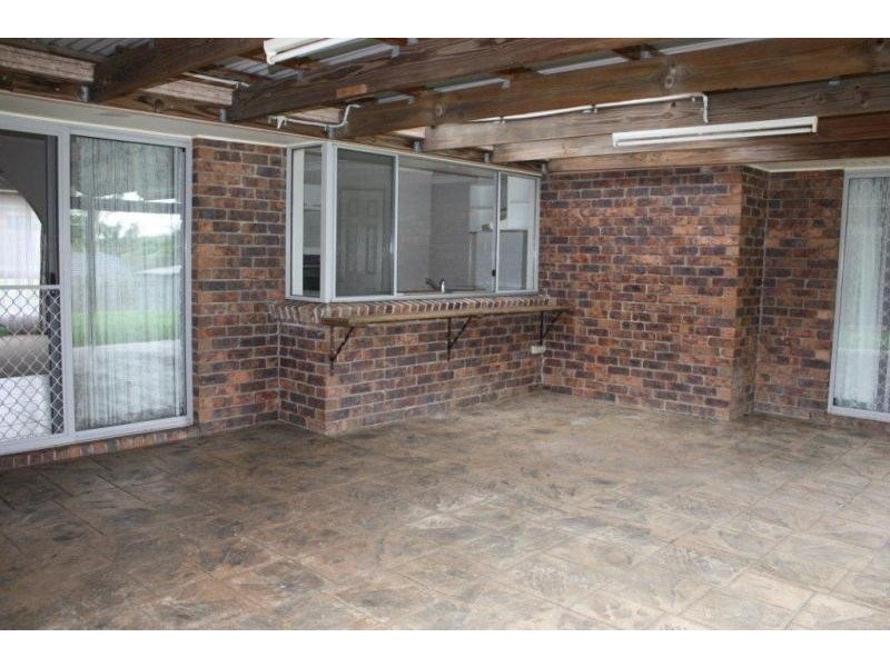 Regents Park QLD 4118